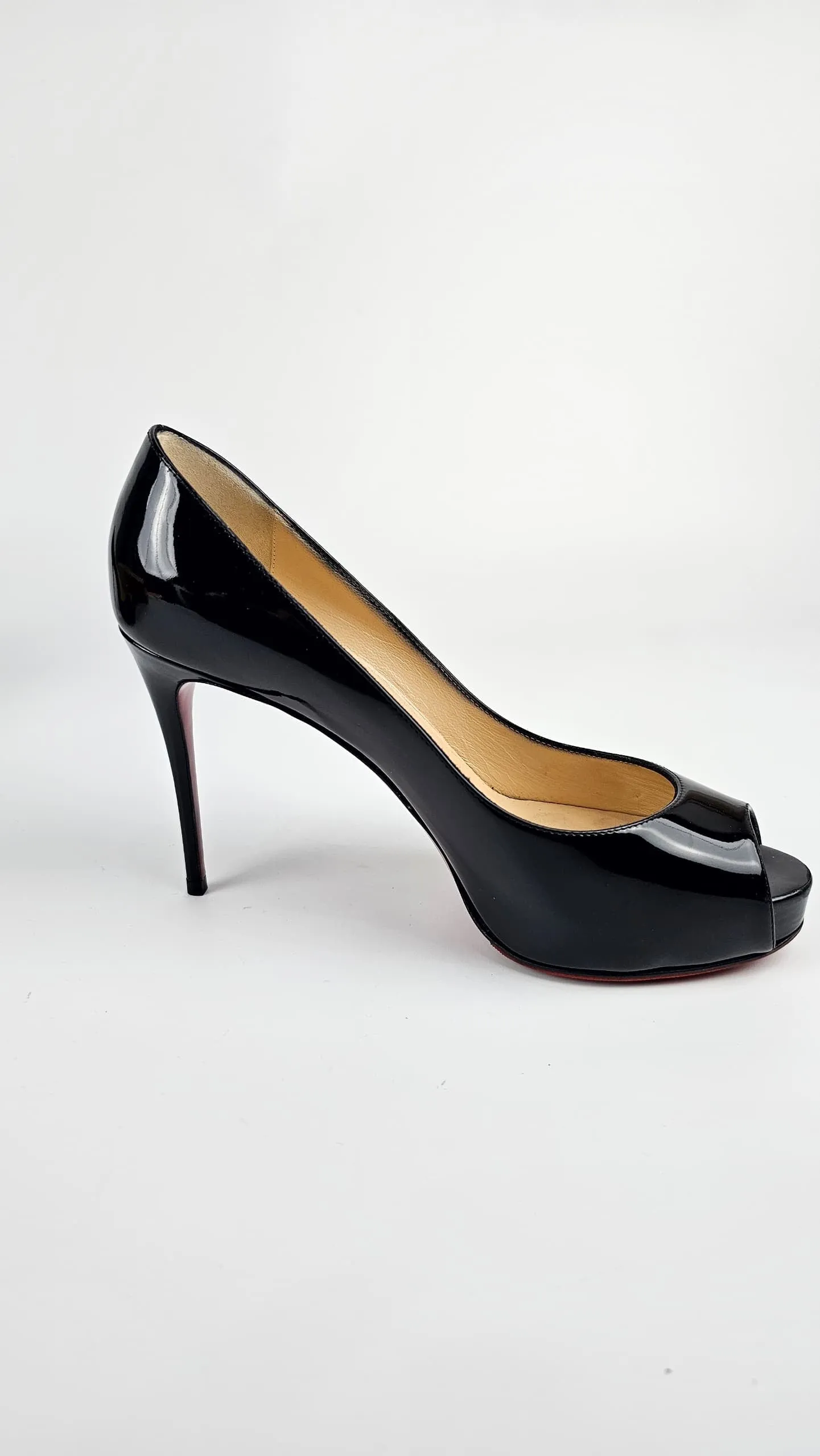 New Very Prive 100 Patent Black